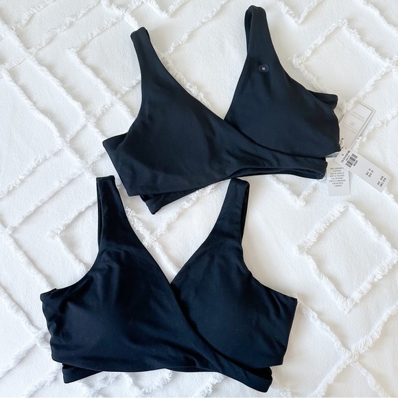 Bundle of 2 Hollister black sport bras - one is NWT - Picture 2 of 6